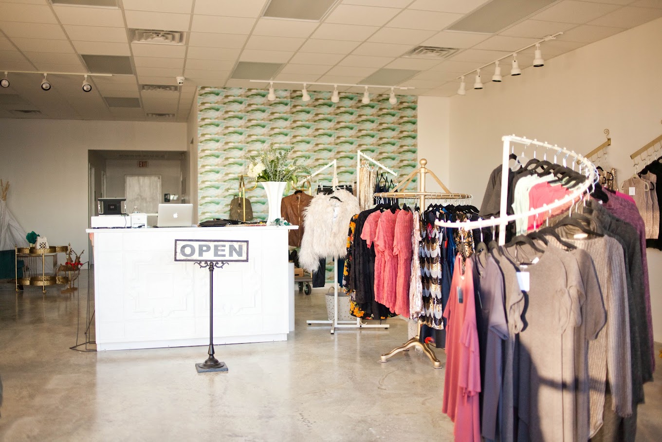 SoSis Boutique West Baton Rouge